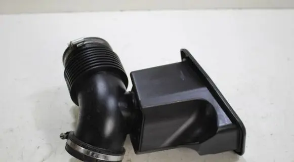 BMW 5 F10 F11 Intercooler hose/pipe