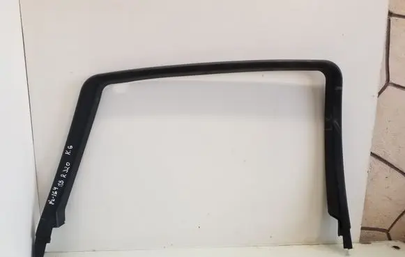 Mercedes-Benz R W251 Other rear door trim element A2517350171