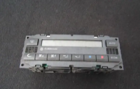 Volkswagen PASSAT B5 Climate control unit 3b1907044h