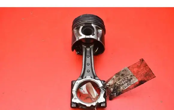 Opel Astra J Piston 
