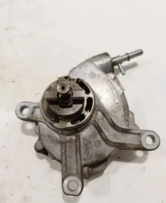 Toyota Avensis T250 Vacuum pump