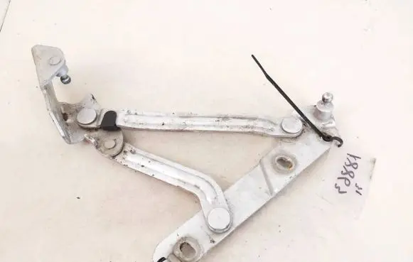 Seat Toledo II (1M) Tailgate/trunk/boot hinge 1m5827302a