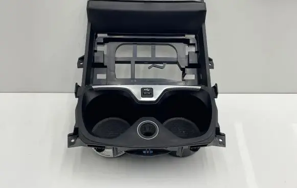 BMW 1 F40 Cup holder front 6834298 5R683429808 F10053A