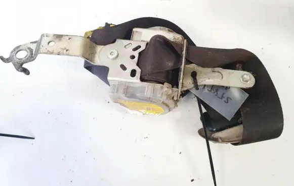 Subaru Legacy Front seatbelt h074101 r-1320