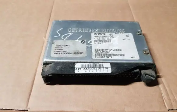 BMW 5 E34 Gearbox control unit/module 0260002285