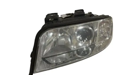 Audi A6 S6 C5 4B Headlight/headlamp 4E0941003