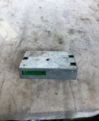 Renault Safrane GPS navigation control unit/module 7700433823b