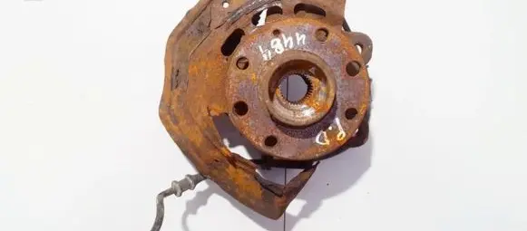 Opel Vectra B Front wheel hub
