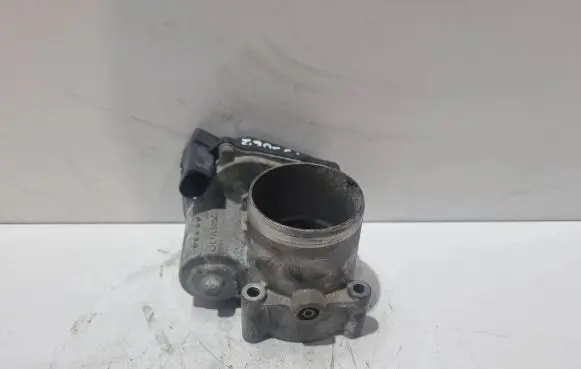 Skoda Fabia Mk2 (5J) Throttle valve 03C133062C