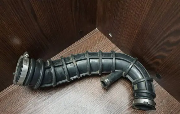 Ford Transit Air intake hose/pipe 2C119C623CE