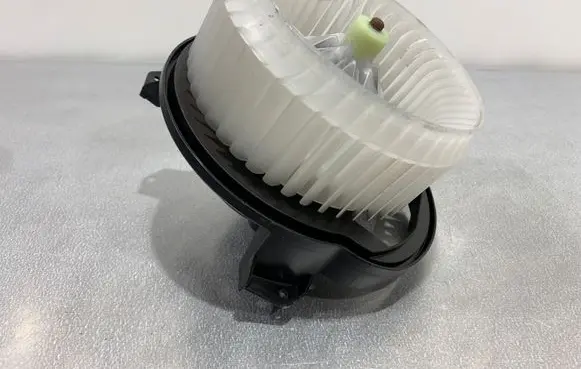 Jaguar F-Pace Heater fan/blower MF1163602681