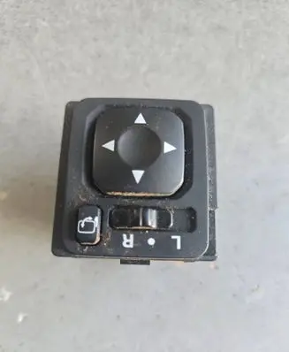 Mitsubishi Grandis Wing mirror switch 183569