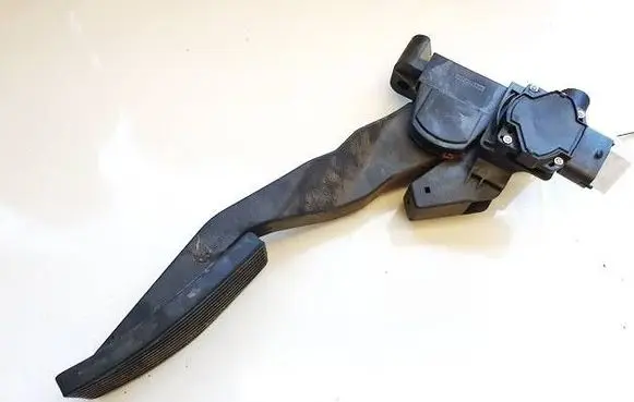 Opel Zafira A Accelerator throttle pedal 0281002298