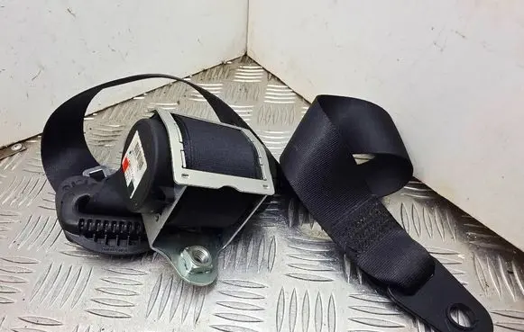 Mini One - Cooper Coupe R56 Front seatbelt 7309419 622177700B