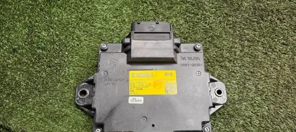 Hyundai Ioniq 5 Rear brake EMF control unit/module 350011XAB0