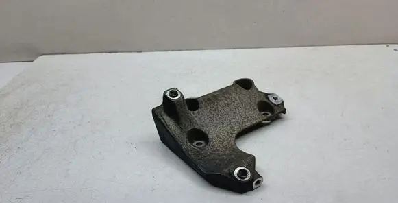 BMW 3 E90 E91 A/C compressor mount bracket 7505980 64557505980