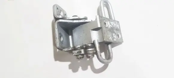 Audi A6 S6 C6 4F Rear door lower hinge 8e0833411e