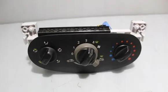 Dacia Sandero Climate control unit 106277