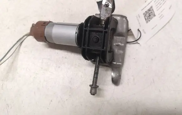 BMW 5 F10 F11 Seat adjustment motor C11726106