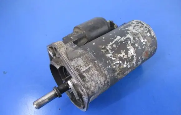 Volkswagen Golf II Starter motor