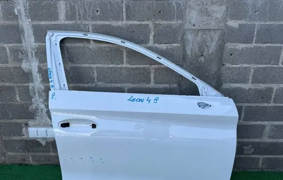 Seat Leon IV Front door