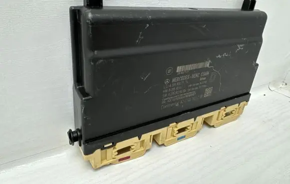 Mercedes-Benz C W205 Seat control module A2059007737 A2C74019202