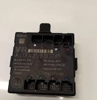 Mercedes-Benz C AMG W204 Door control unit/module A2128203785 A2128203826