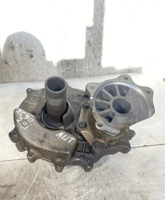 Gearbox transfer box case