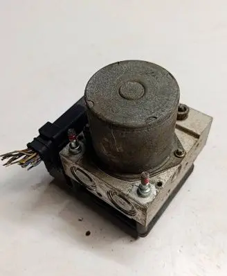 Toyota Verso ABS Pump 0265950824 98617L0304