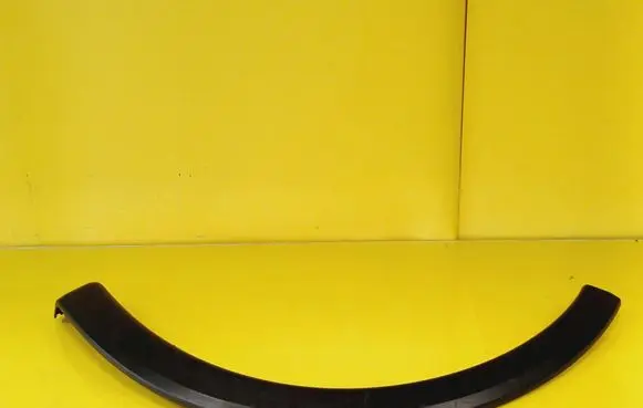 Opel Corsa C Front arch trim 09114712