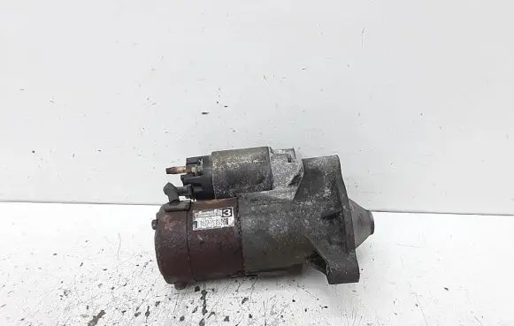 Citroen C5 Starter motor M000T82081