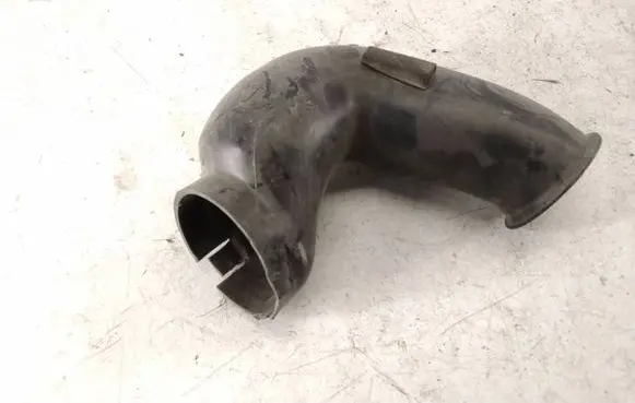 Ford Galaxy Air intake hose/pipe 7M0806913D 95VW9C681CC