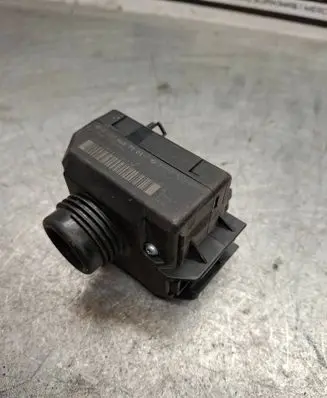 Mercedes-Benz E W212 Ignition lock A2079057101 0038144941806136 33003221
