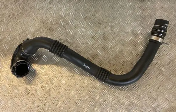 Intercooler hose/pipe