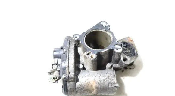 Opel Vivaro EGR valve