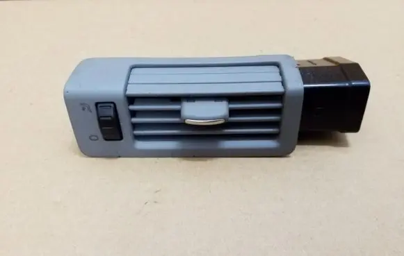 Volkswagen Touareg I Dash center air vent grill 7L5819209 7L6819209
