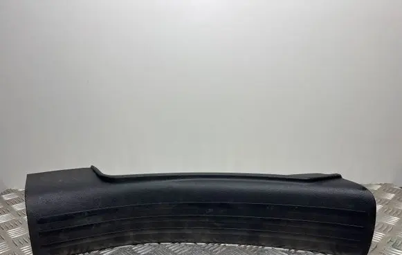 Jeep Cherokee Rear sill trim cover 1UD21TRMA