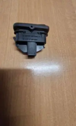 Volvo V50 Central locking switch button 0665832