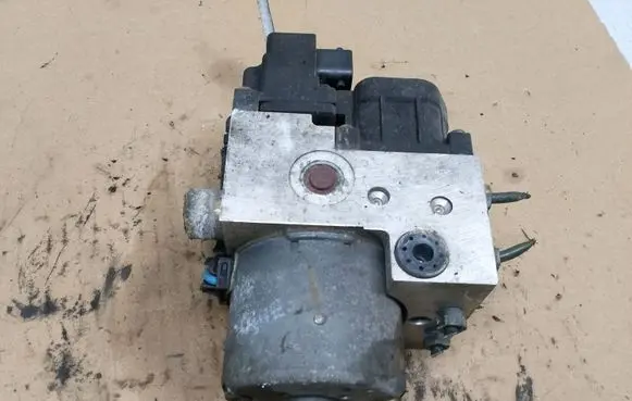 Nissan Almera N16 ABS Pump 0273004452 0265216733 476605M301