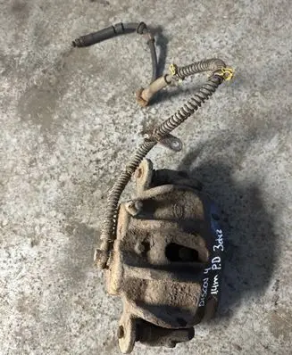 Front brake caliper