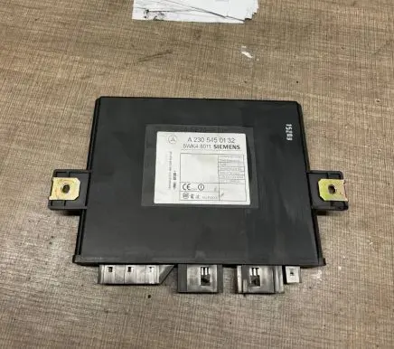 Mercedes-Benz S W220 Keyless (KESSY) go control unit/module A2305450132 5WK48011