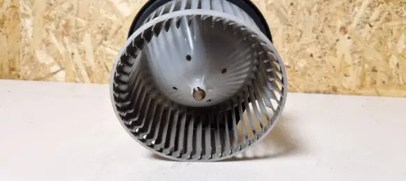 Mitsubishi Lancer Heater fan/blower Drf8434012g