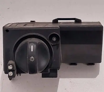 Mercedes-Benz E W210 Light switch 2105450104 732800