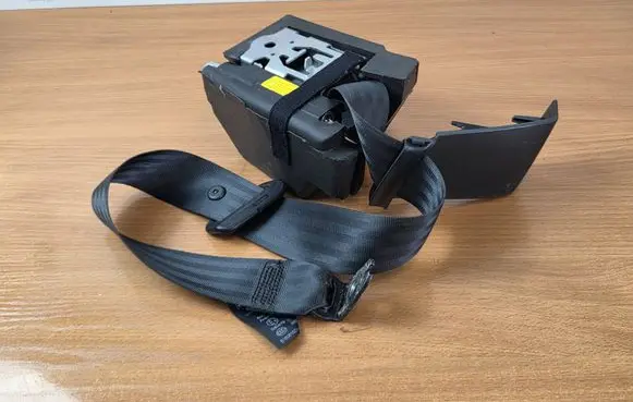 Volvo XC60 Rear seatbelt 34060406 39818854