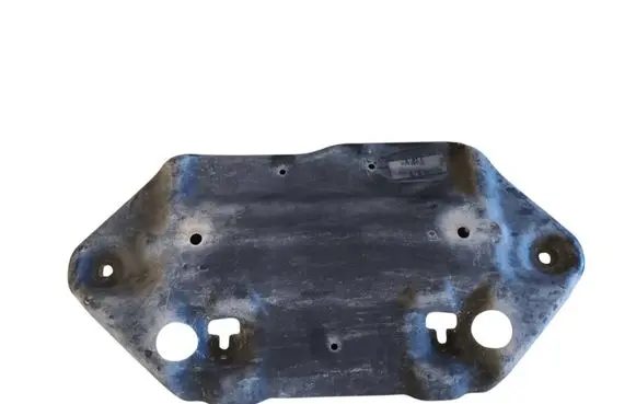 Jeep Grand Cherokee Engine splash shield/under tray 68187867AC
