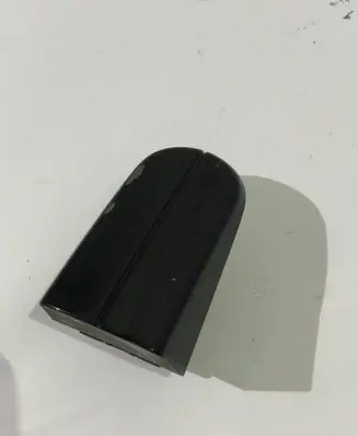 Ford Focus Loading door cover/cap M51R218B08