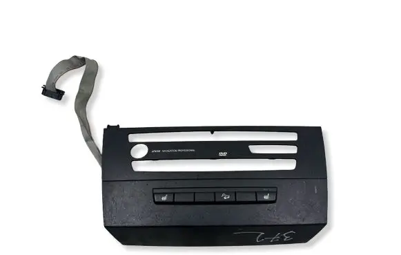 BMW 3 E90 E91 Radio/GPS head unit trim 10822910DE