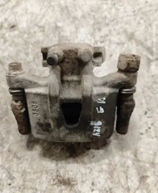Mitsubishi Grandis Rear brake caliper