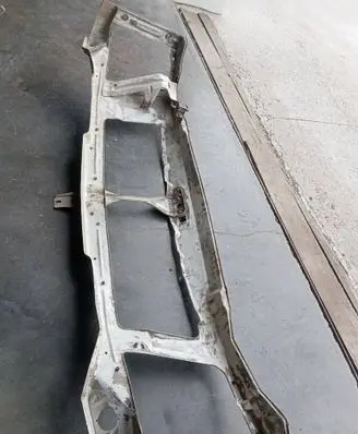 Volkswagen II LT Radiator support slam panel 2D0806609 701010081D