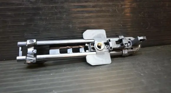 Audi A4 S4 B8 8K Seat belt adjustment motor 8K0857833B